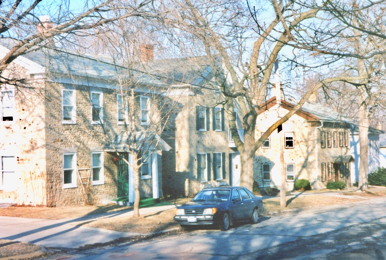 three cobblestone houses 2